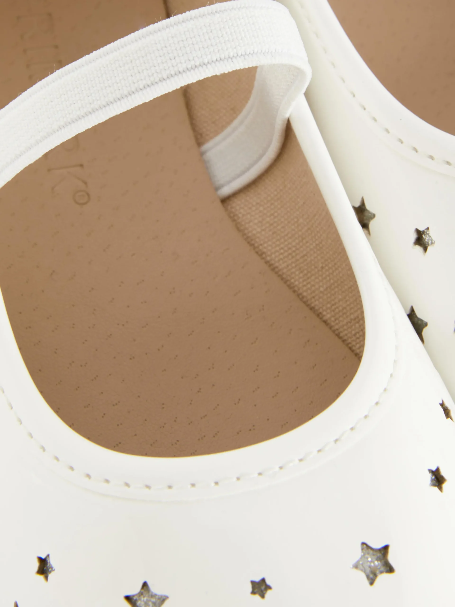Flache Schuhe|Primark Ballerinas Mit Laser-Cuts In Sternenform Weiß