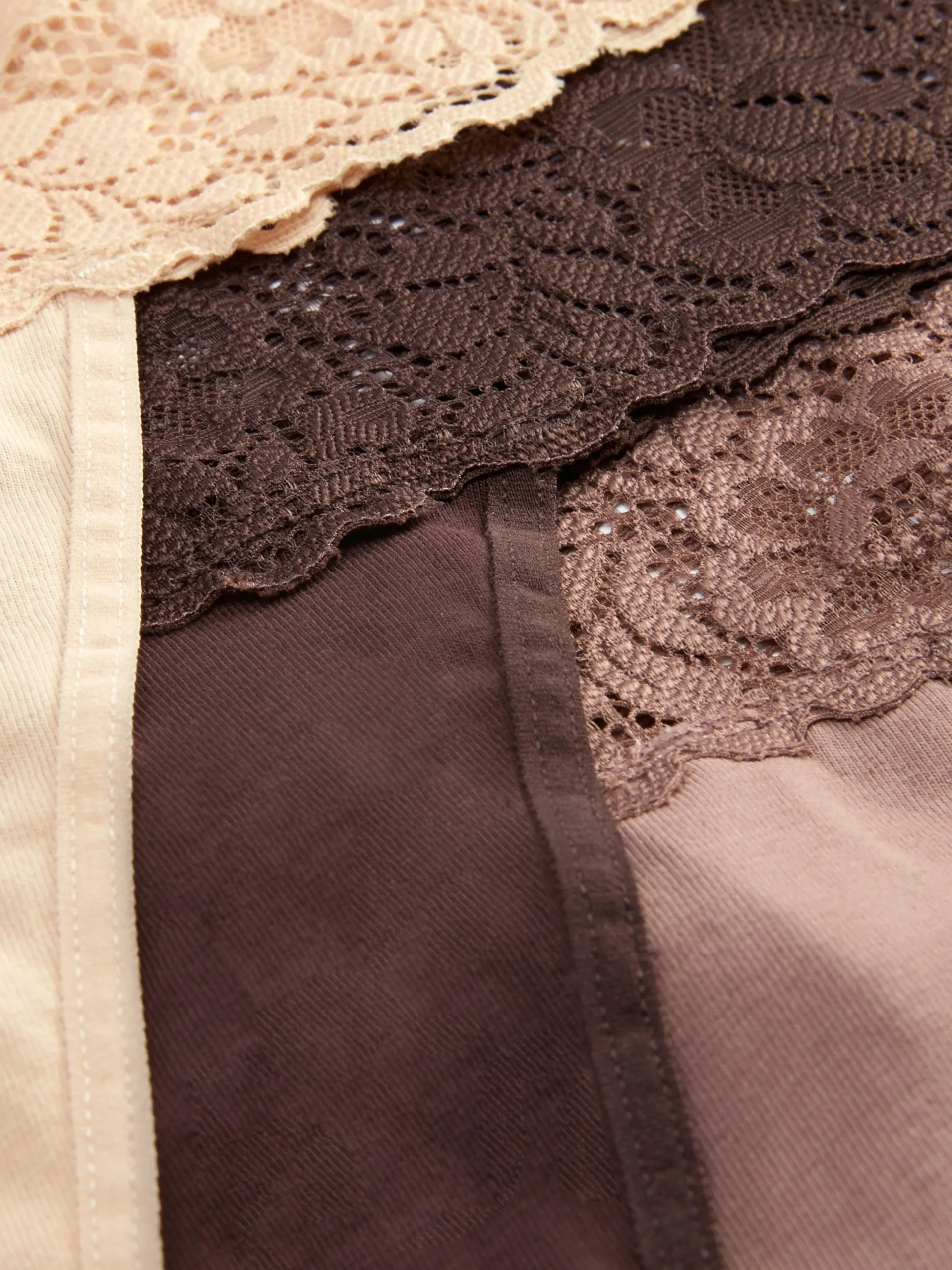 Slips|Primark Bandeau-Tangas Aus Spitze, 3er-Pack Mokkafarben