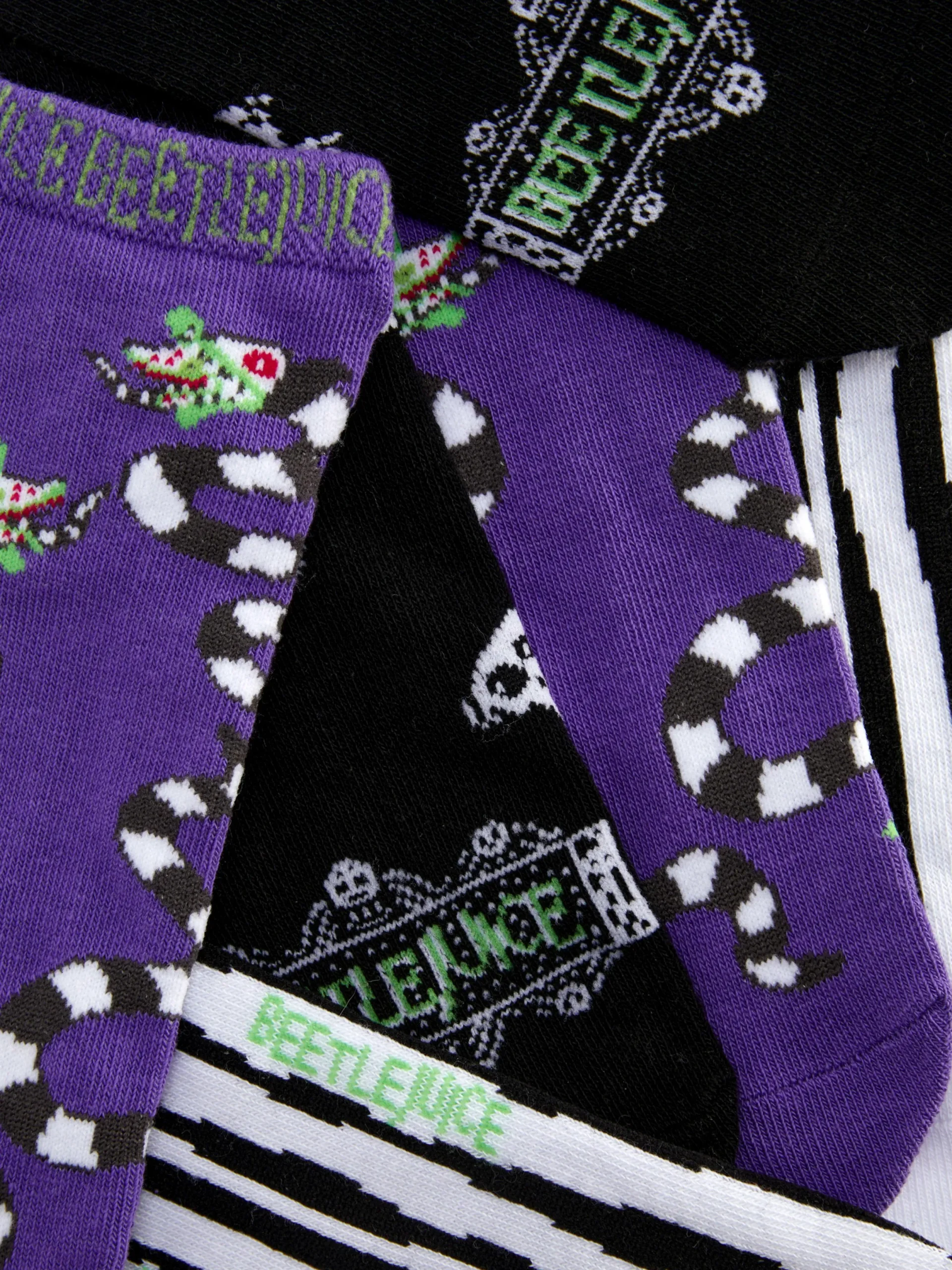 Beetlejuice|Halloween Alle|Primark „Beetlejuice“ Sneakersocken, 3er-Pack Violett