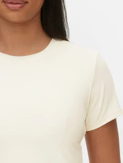 Fitnesskleidung Und Activewear|Primark Butterweiches Gym-T-Shirt Ecrufarben