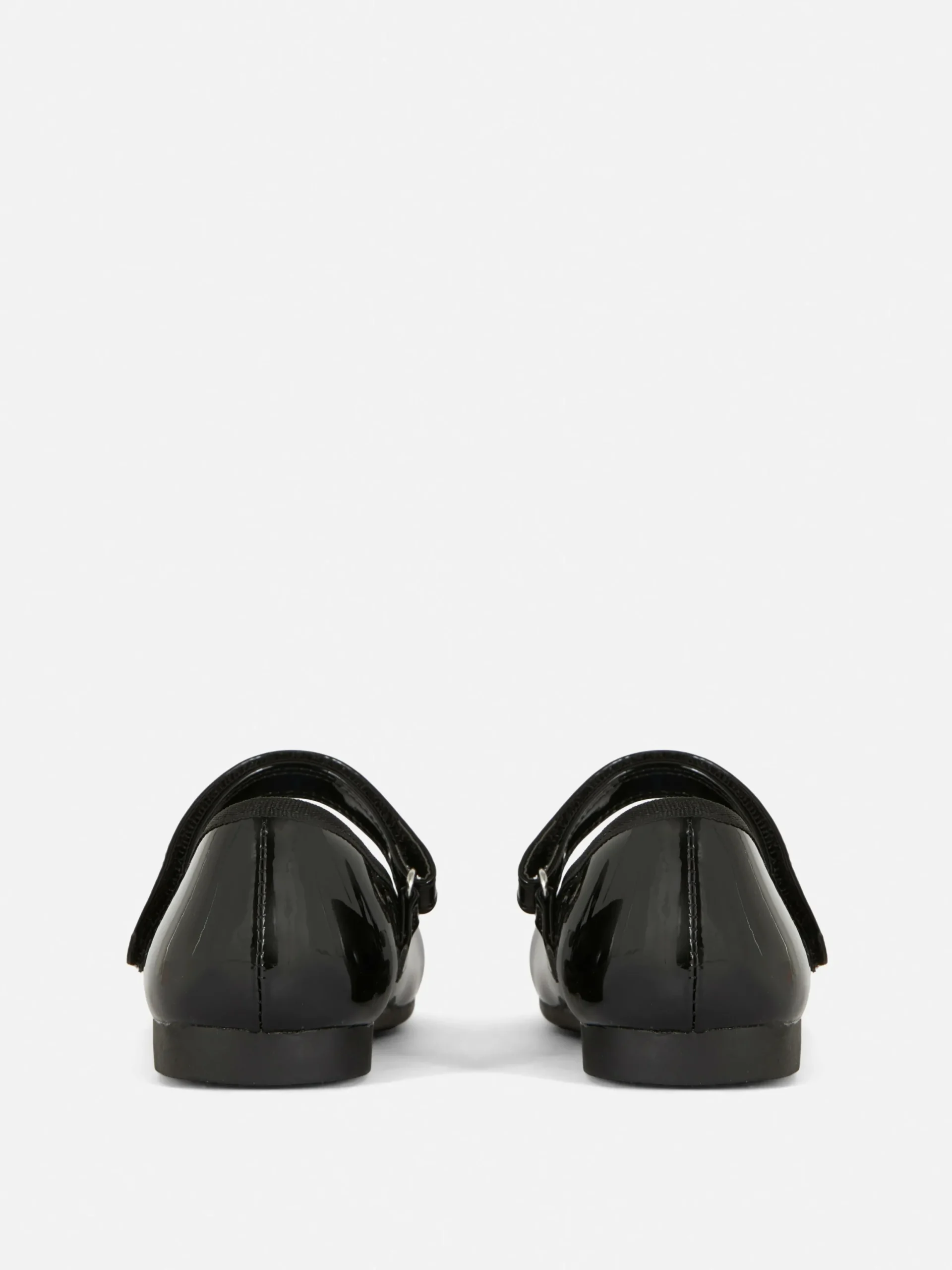 Flache Schuhe|Primark „Disney Stitch“ Lackballerinas Schwarz