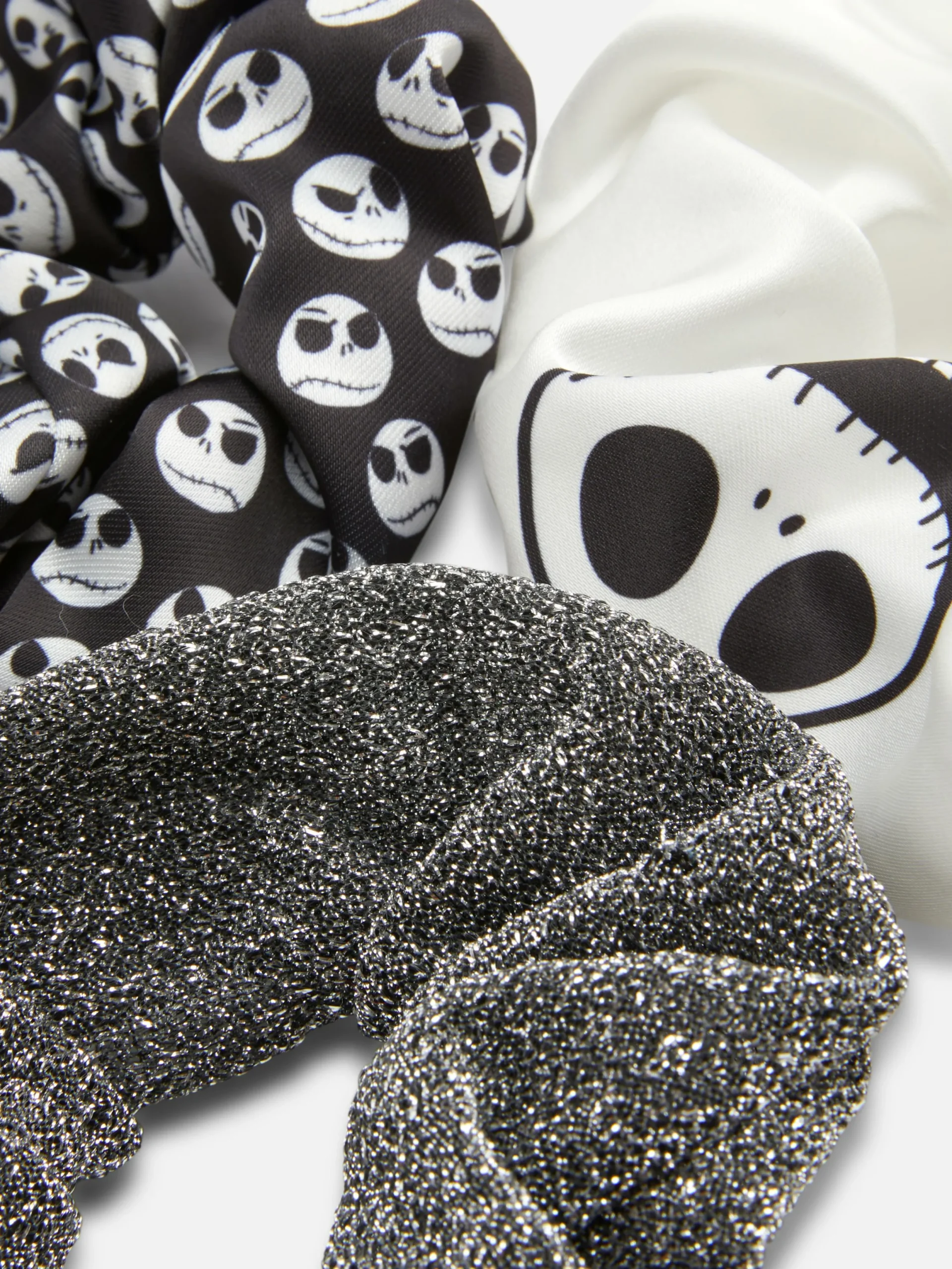 The Nightmare Before Christmas|Halloween-Accessoires|Primark „Disney The Nightmare Before Christmas“ Haargummis, 3er-Pack Schwarz