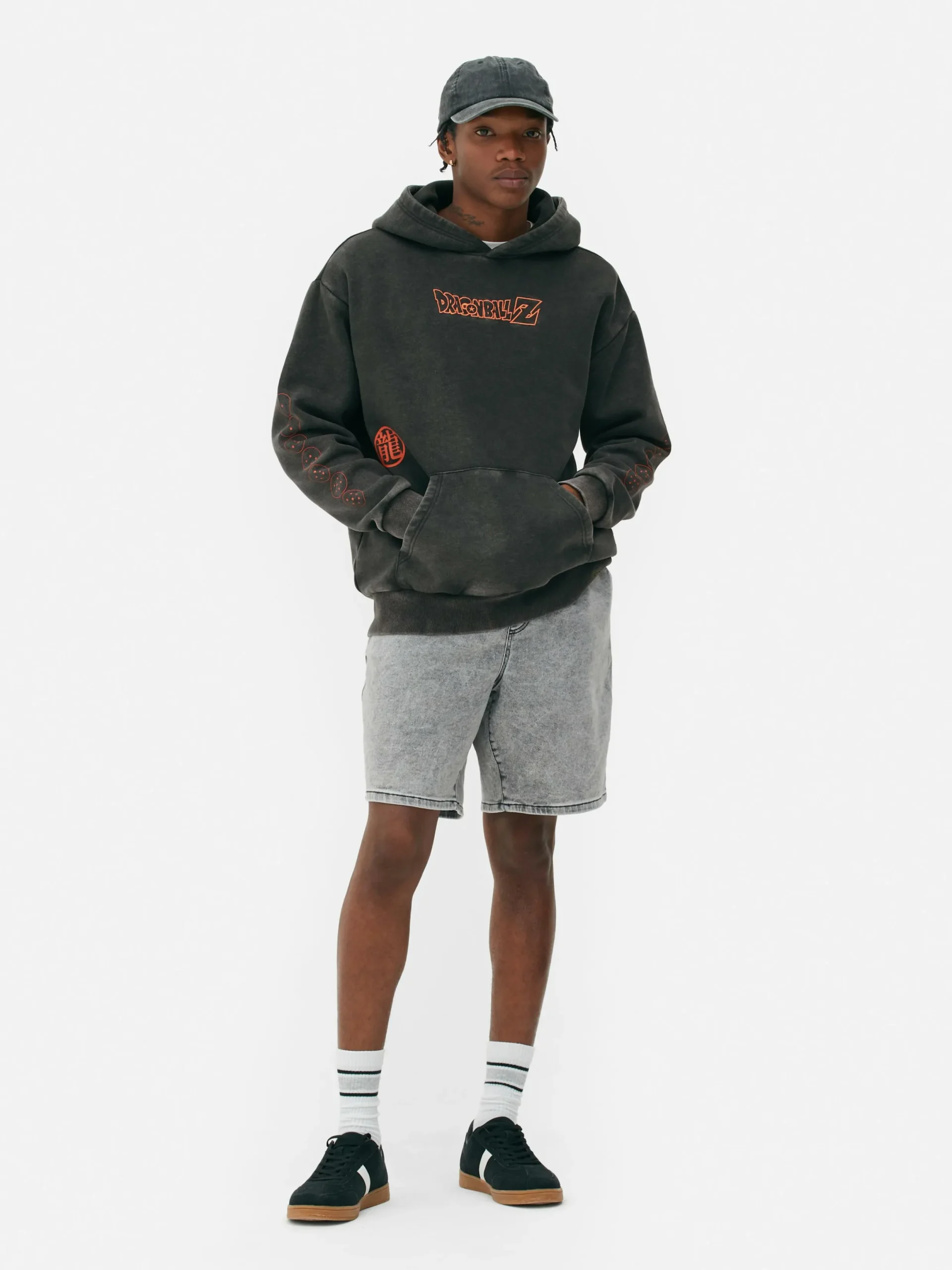 Grafik-T-Shirts Und -Sweatshirts|Hoodies Und Sweatshirts|Primark „Dragon Ball Z Shenlong“ Hoodie Schwarz