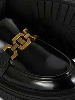 Flache Schuhe|Primark Grobe Loafer Mit Kettendetail Schwarz