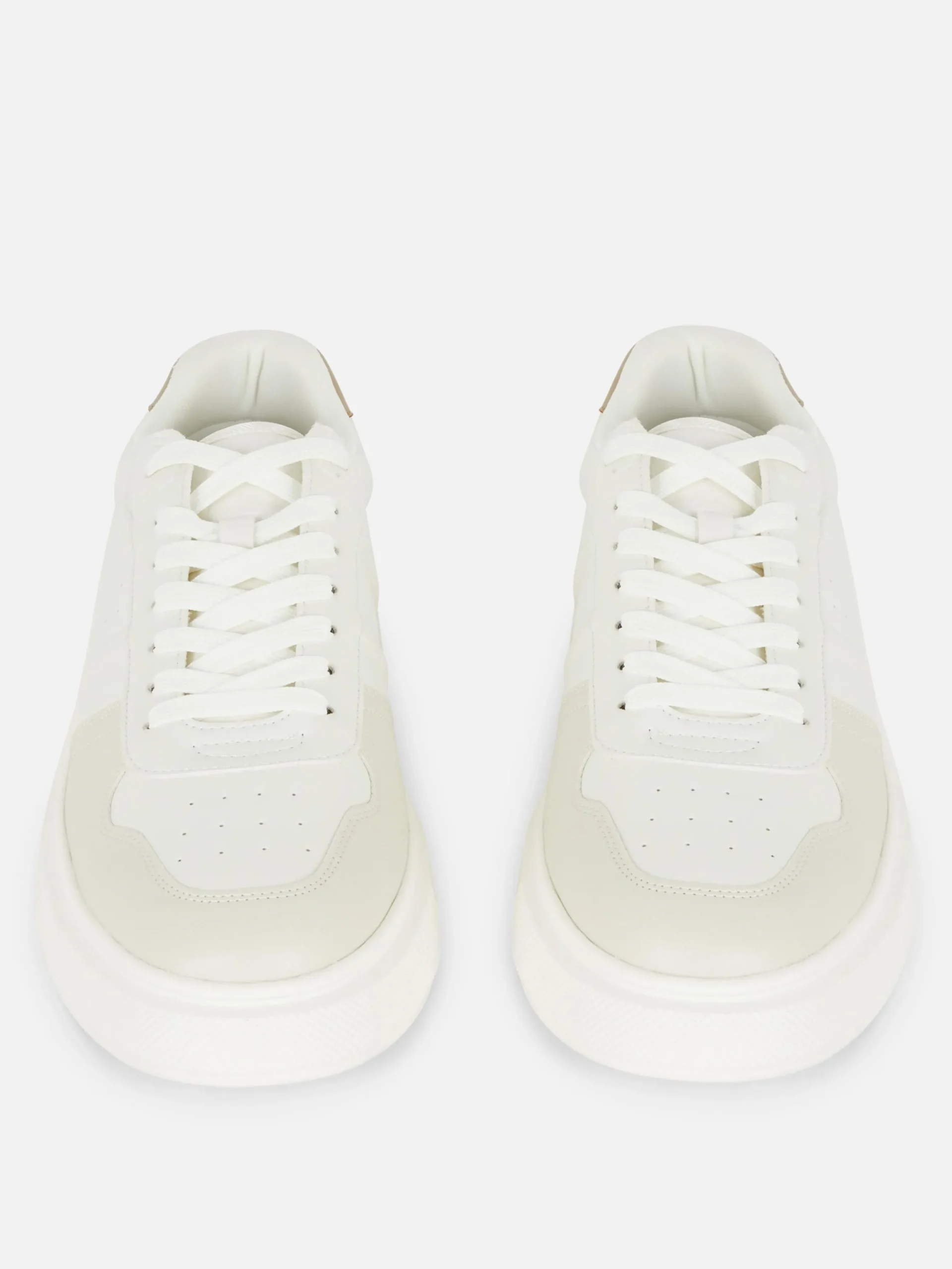 Sneakers|Primark „Kem“ Low-Top-Sneaker Mit Schnürung Weiß