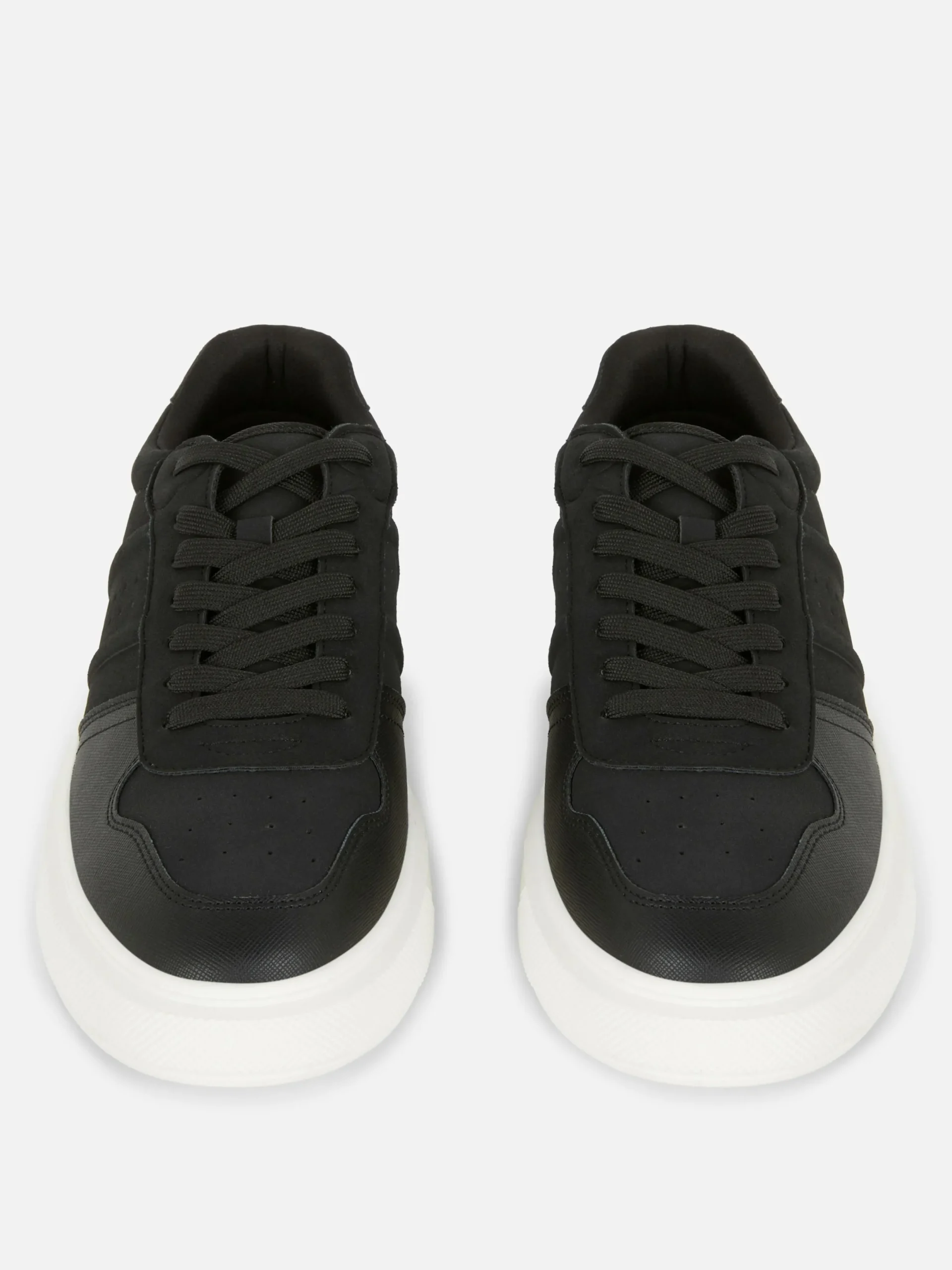 Sneakers|Primark „Kem“ Low-Top-Sneaker Mit Schnürung Schwarz