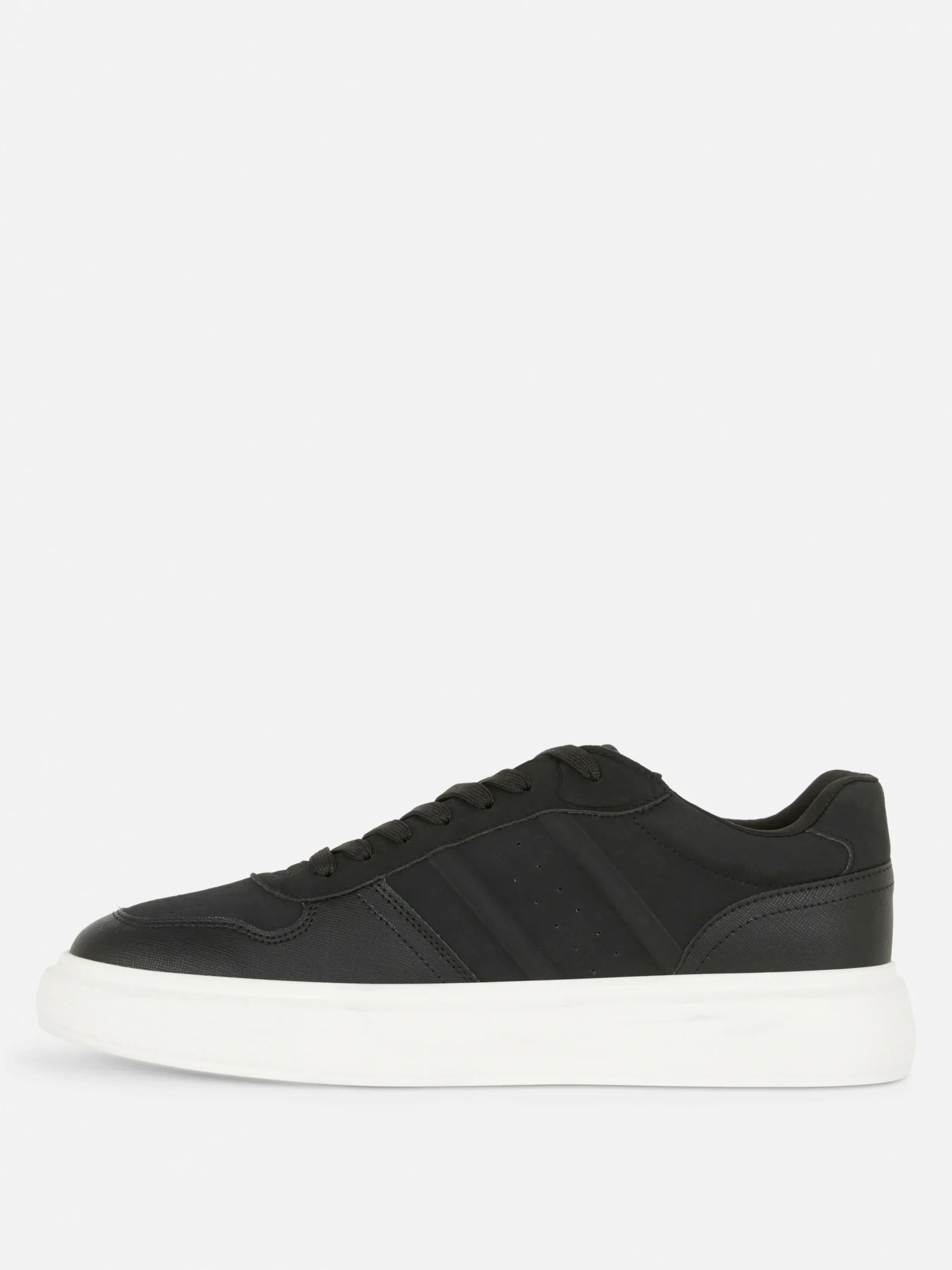Sneakers|Primark „Kem“ Low-Top-Sneaker Mit Schnürung Schwarz