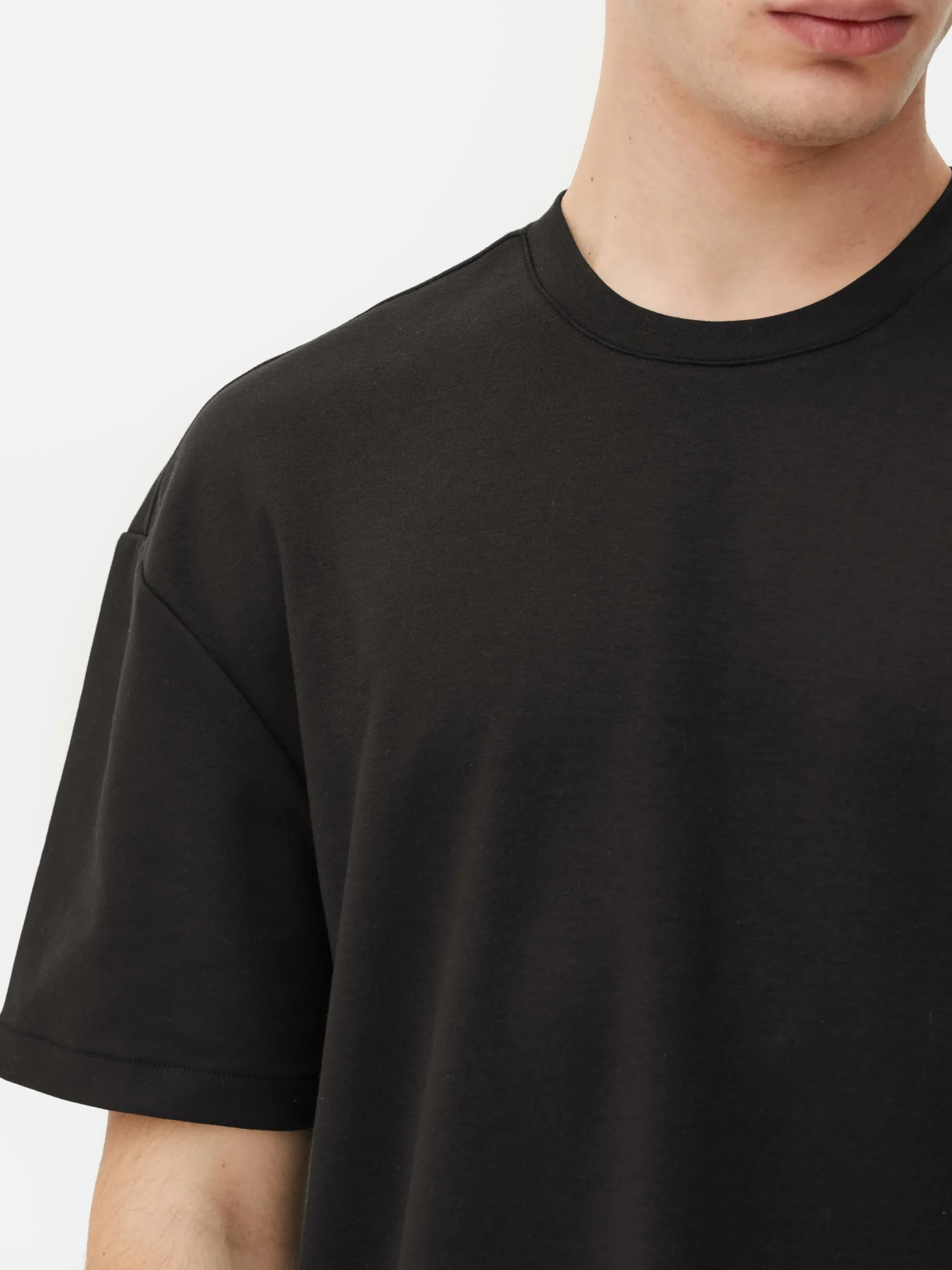 Tops Und T-Shirts|Primark „Kem“ T-Shirt In Lässiger Passform Schwarz