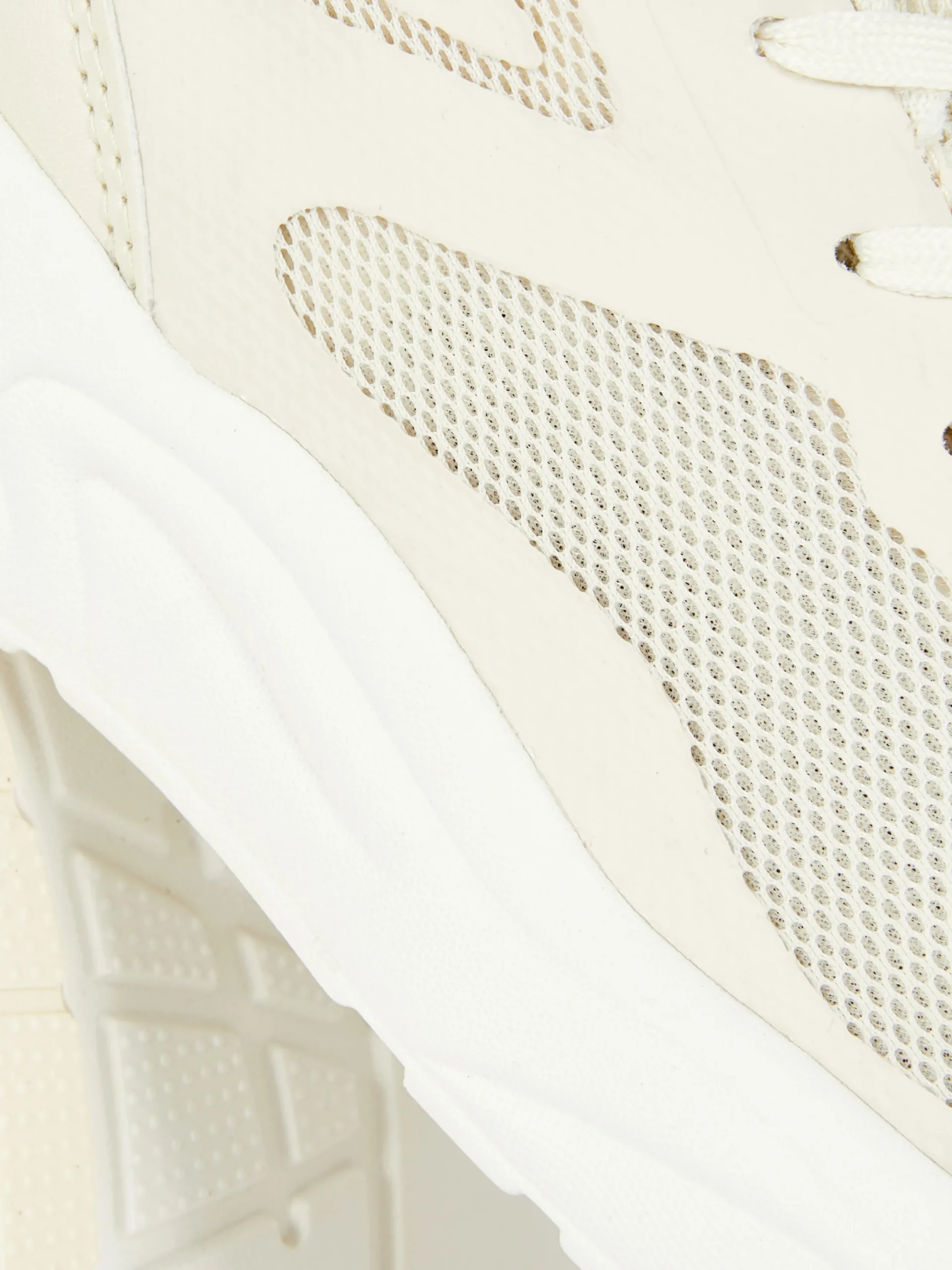 Sneakers|Primark Klobige Low-Top-Sneaker Mit Einsätzen Naturfarben