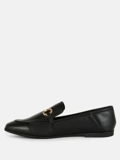 Flache Schuhe|Primark Kunstleder-Loafer Mit Trensenverzierung Schwarz