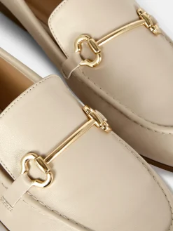 Flache Schuhe|Primark Kunstleder-Loafer Mit Trensenverzierung Ecrufarben