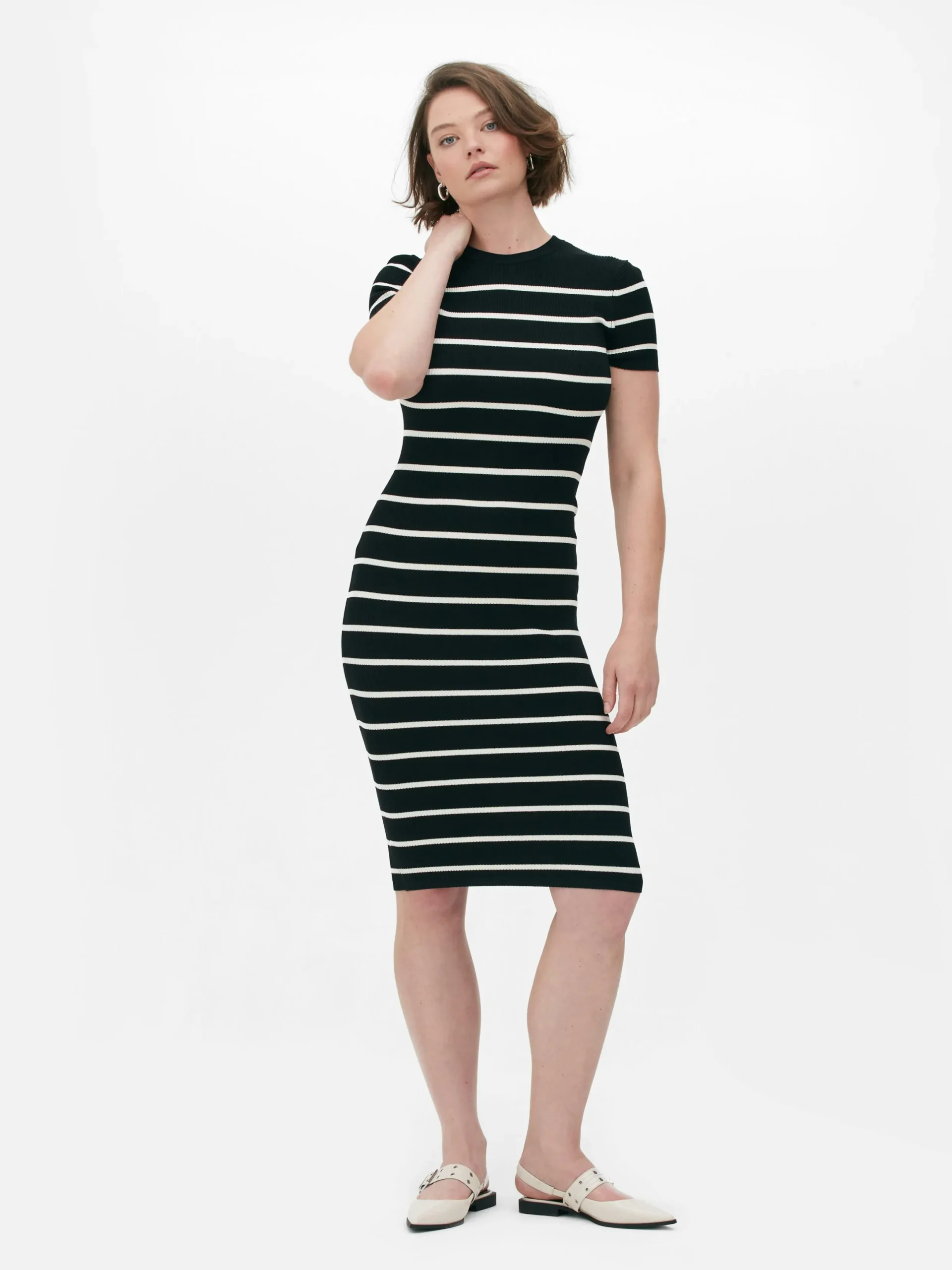 Kleider|Primark Kurzärmeliges Midi-Pulloverkleid Schwarz/Weiß
