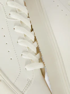 Sneakers|Primark Low-Top-Sneaker Zum Schnüren Weiß