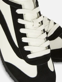 Sneakers|Primark Low-Top-Sneaker Zum Schnüren Mit Plimsoll Schwarz