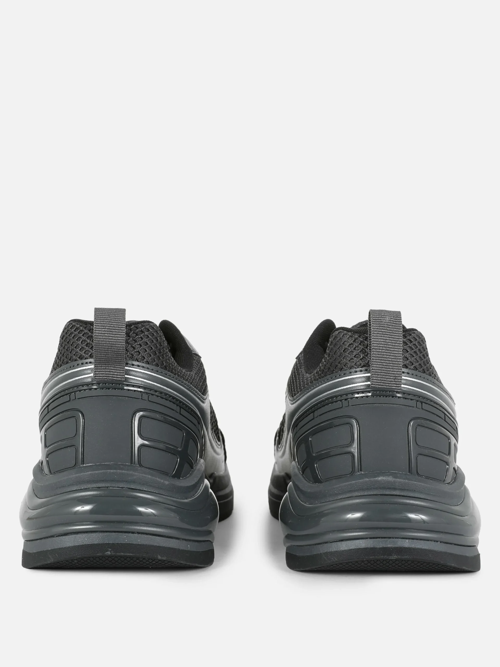 Sneakers|Sportbekleidung|Primark Low-Top-Sportsneaker Mit Einsätzen Anthrazitfarben