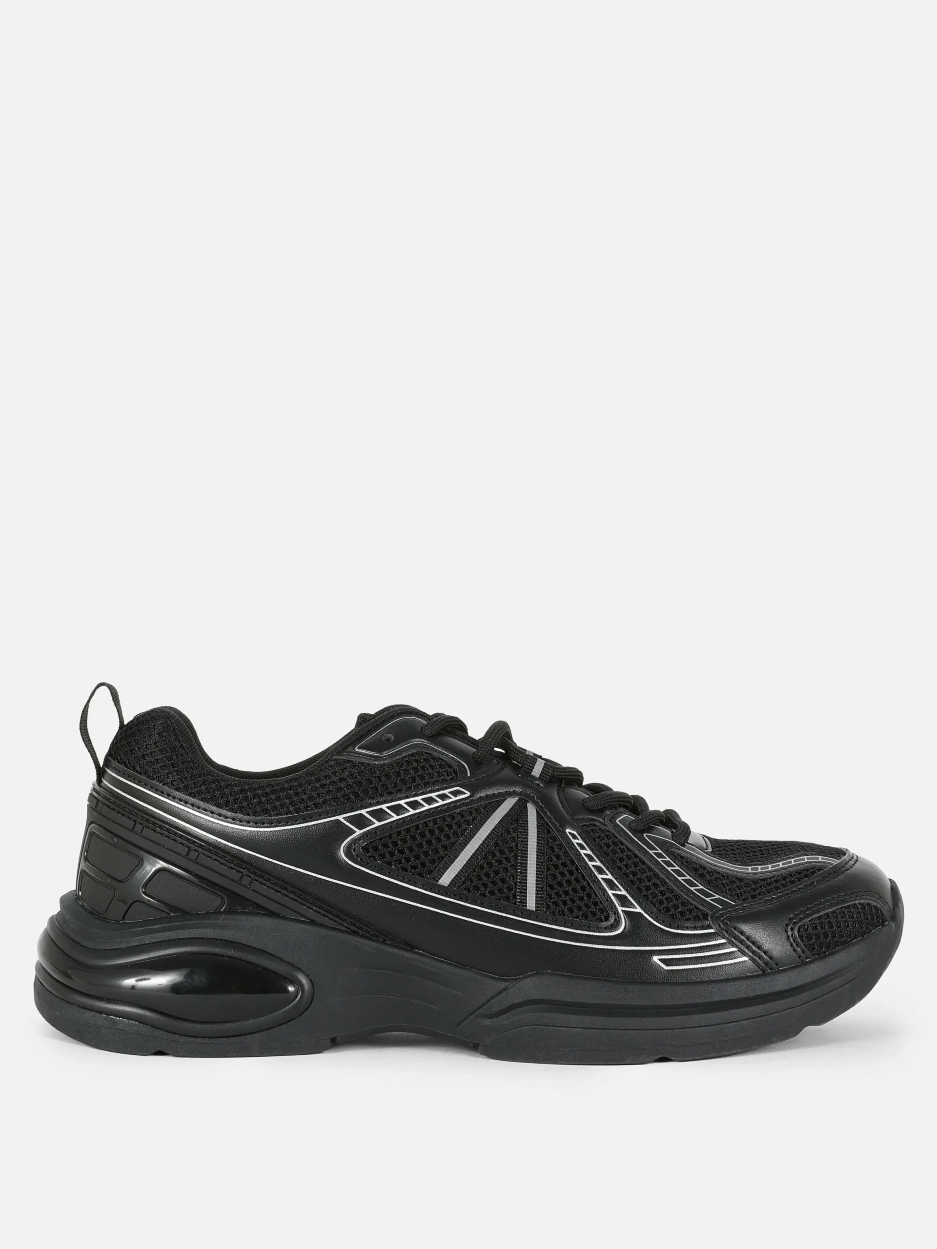 Sneakers|Sportbekleidung|Primark Low-Top-Sportsneaker Mit Einsätzen Schwarz