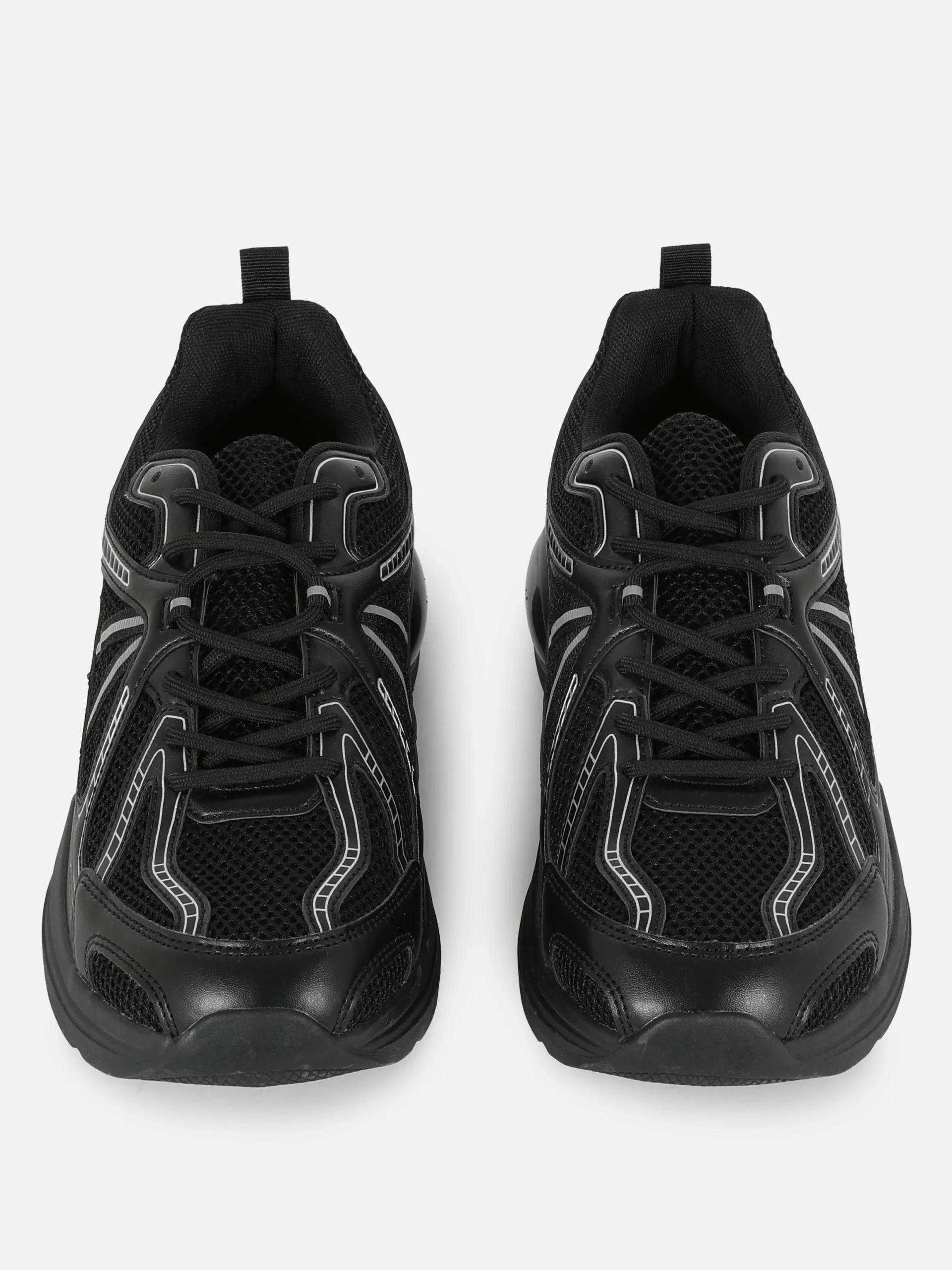 Sneakers|Sportbekleidung|Primark Low-Top-Sportsneaker Mit Einsätzen Schwarz
