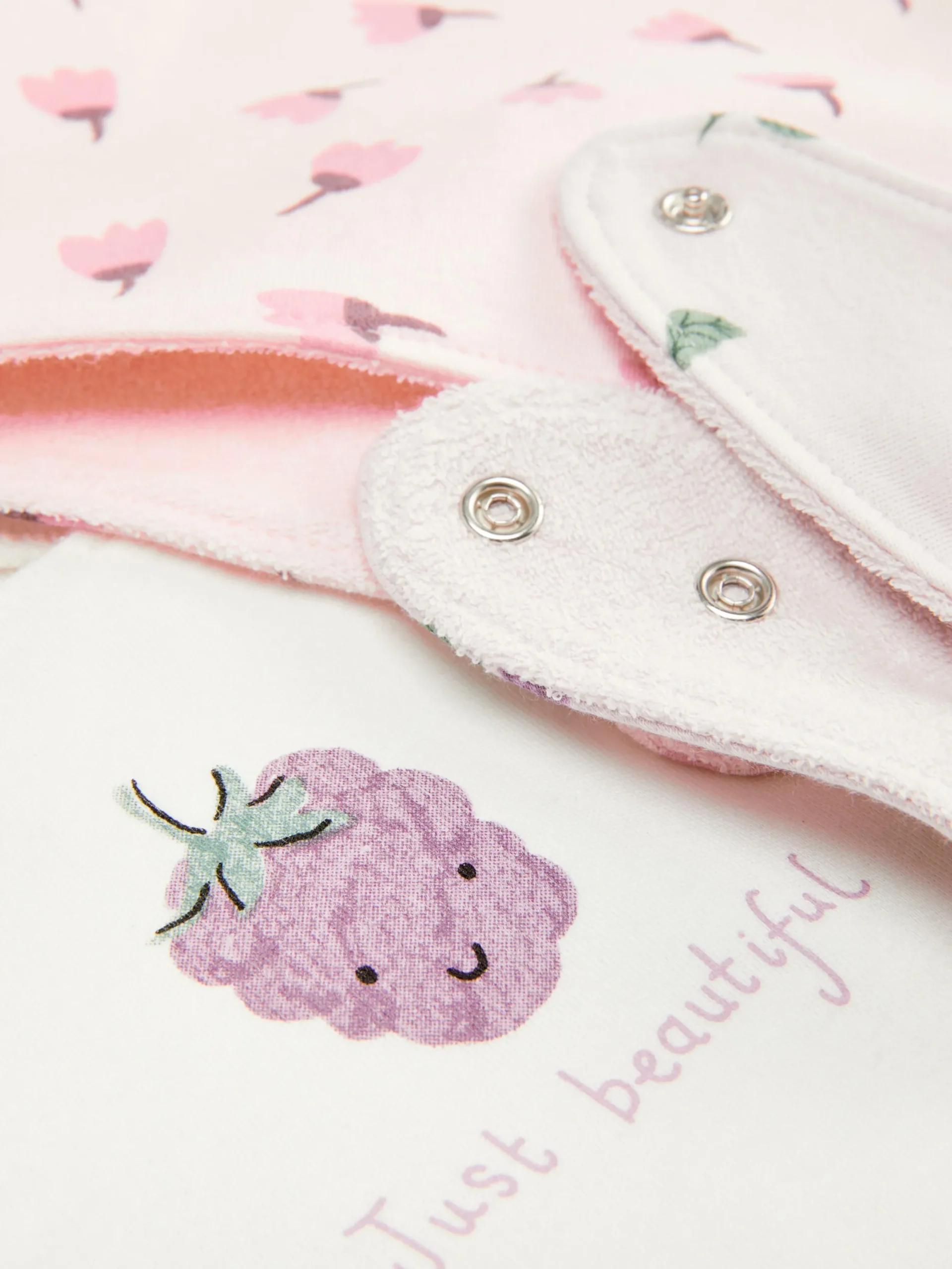 Füttern Und Abstillen|Primark Lätzchen Mit Beeren-Grafik, 3er-Pack Rosa