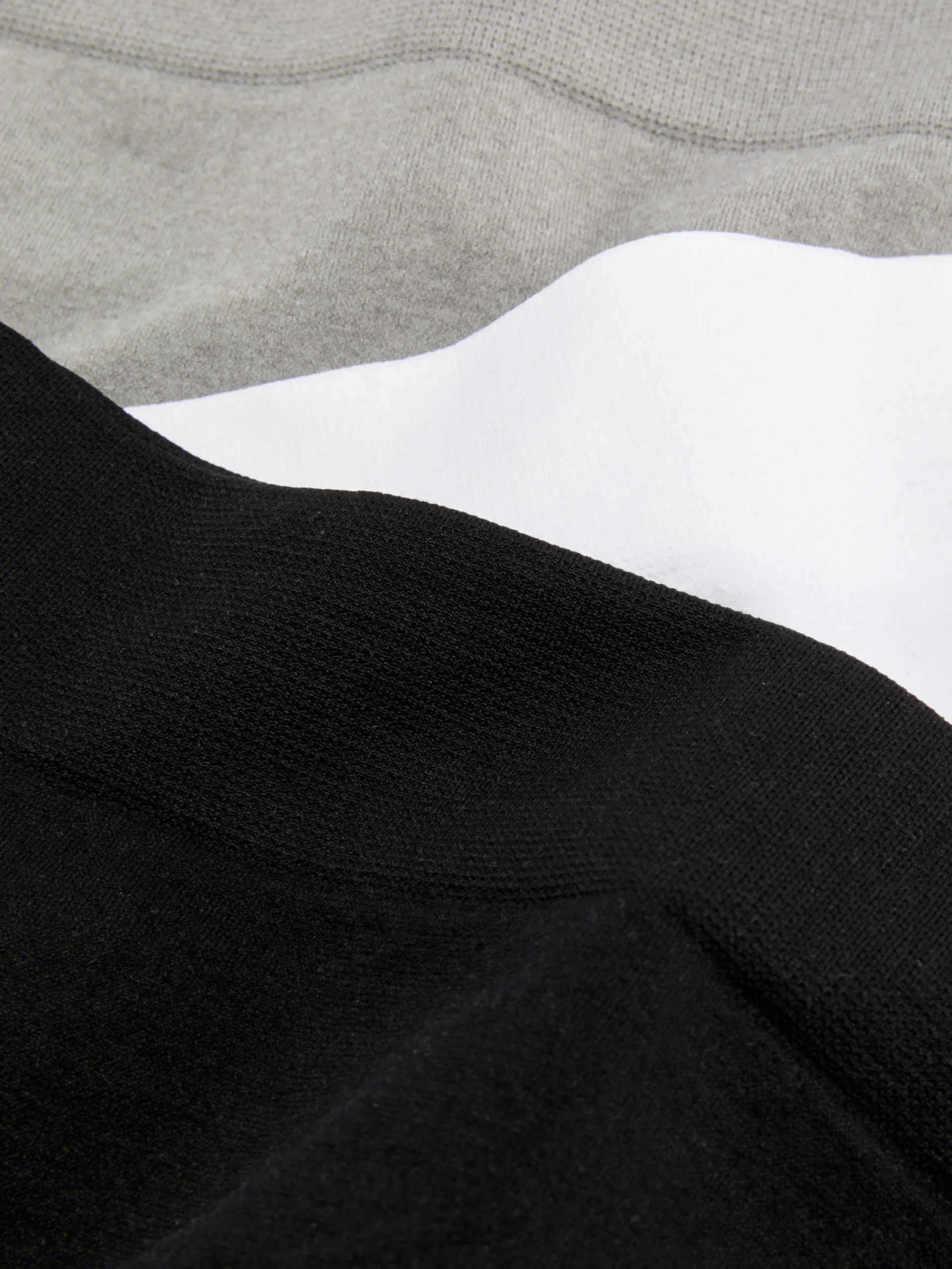 Slips|Primark Nahtlose Tangas, 3er-Pack Schwarz/Weiß