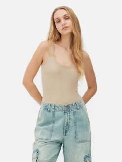 Tops Und T-Shirts|Primark Nahtloser, Gerippter Bodysuit Mit U-Ausschnitt Steinfarben