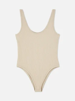 Tops Und T-Shirts|Primark Nahtloser, Gerippter Bodysuit Mit U-Ausschnitt Steinfarben