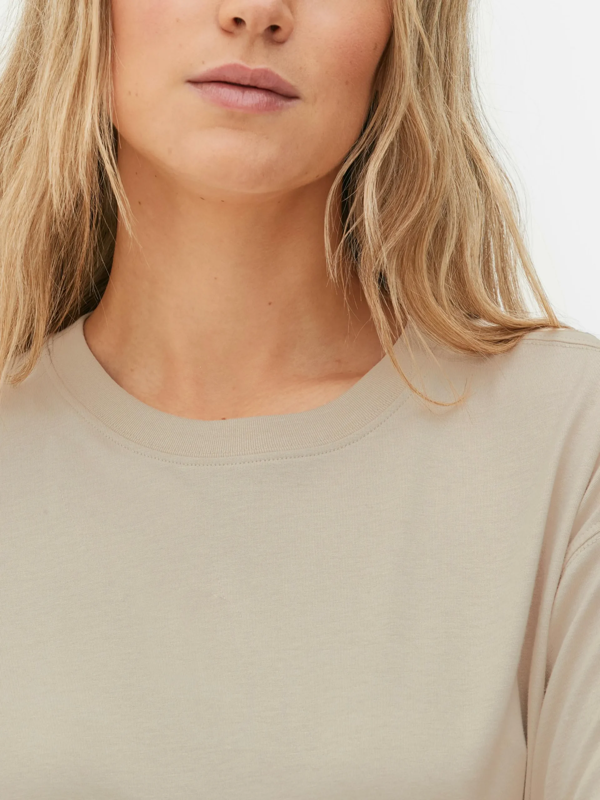 Tops Und T-Shirts|Primark Oversized-T-Shirt Mit Geradem Schnitt Steinfarben