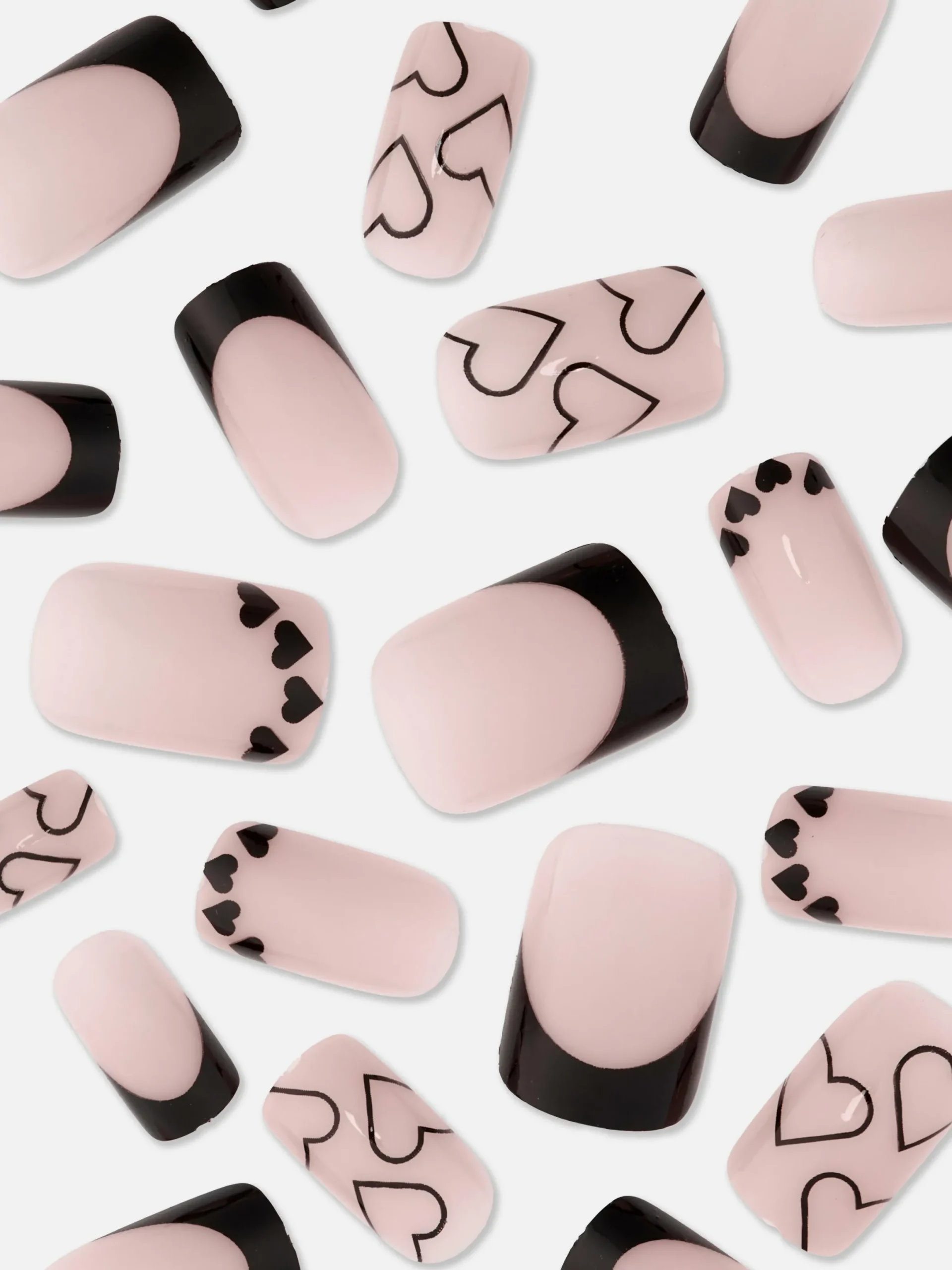 Kunstnägel|Primark PS… Quadratische, Glänzende Kunstnägel Mit Herzmotiv Schwarz