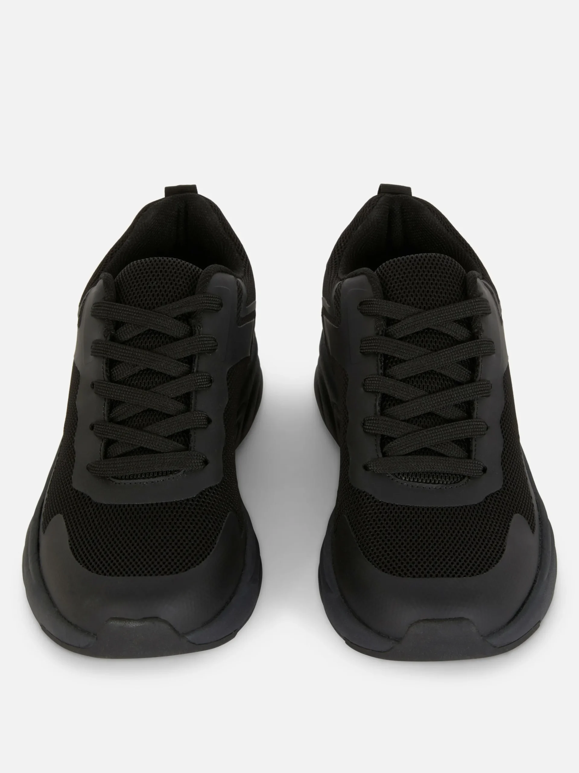 Sneakers|Primark Sneaker Mit Breiter Sohle Und Einsätzen Schwarz