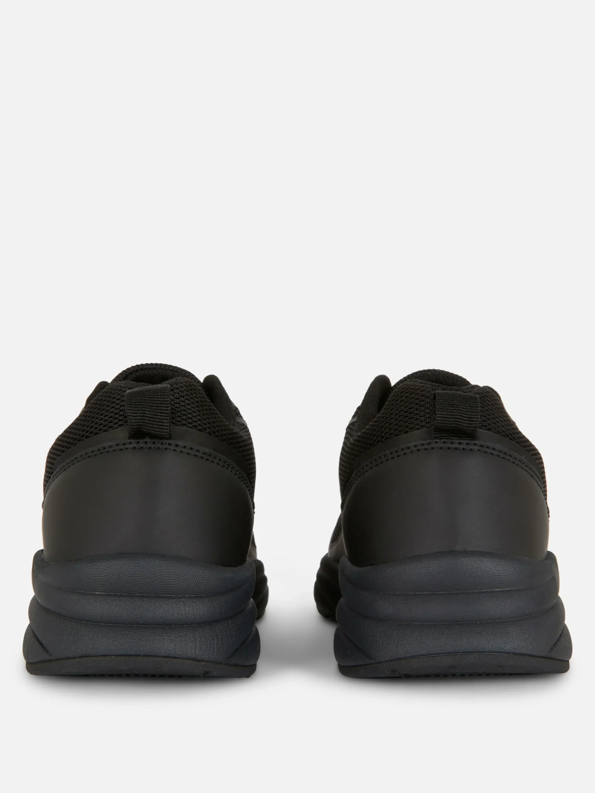 Sneakers|Primark Sneaker Mit Breiter Sohle Und Einsätzen Schwarz