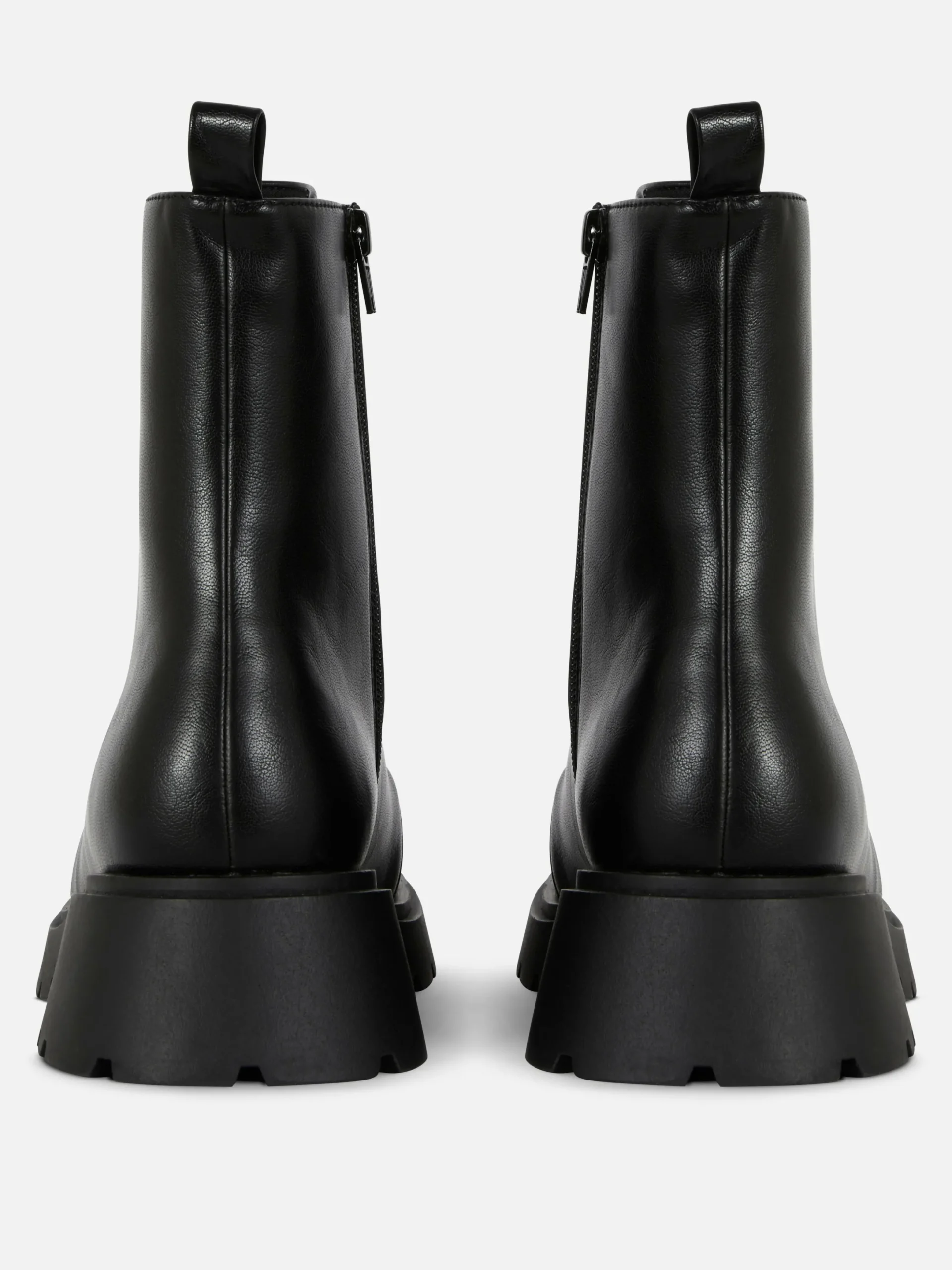 Stiefel|Primark Stiefeletten Mit Apron Toe Und Schnürung Schwarz