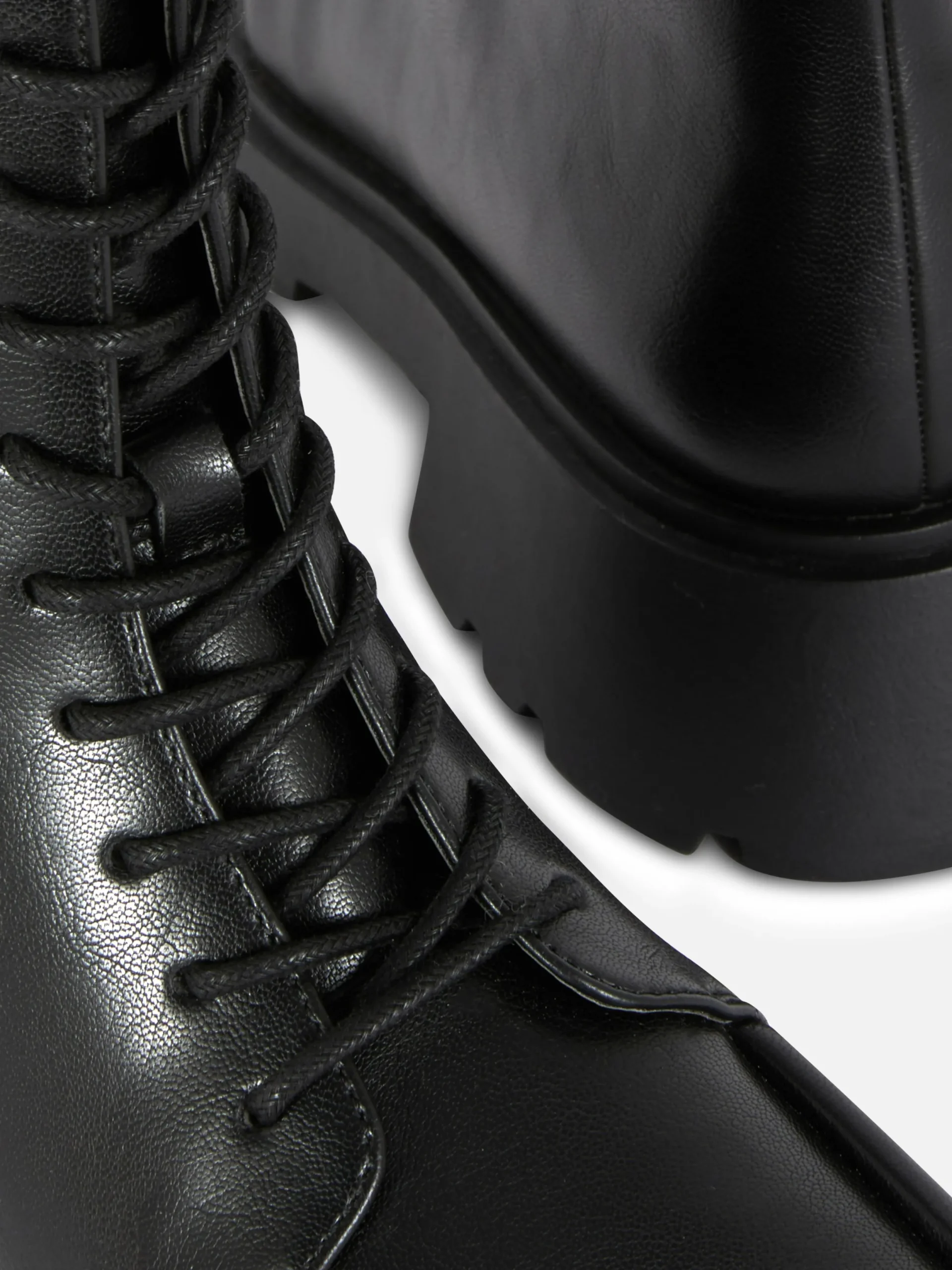 Stiefel|Primark Stiefeletten Mit Apron Toe Und Schnürung Schwarz