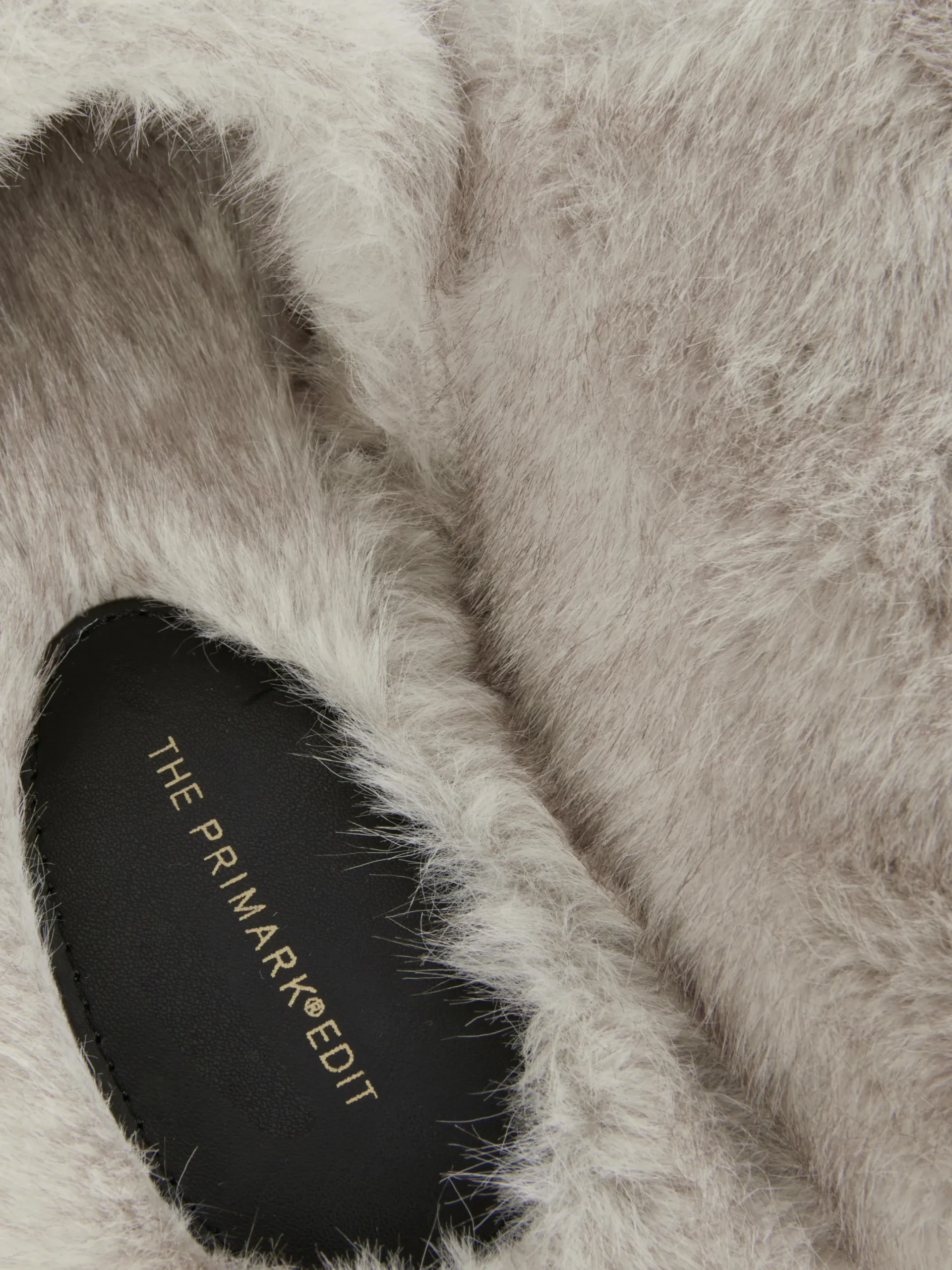Hausschuhe|Primark „The Edit“ Flauschige Hausschuhe Grau