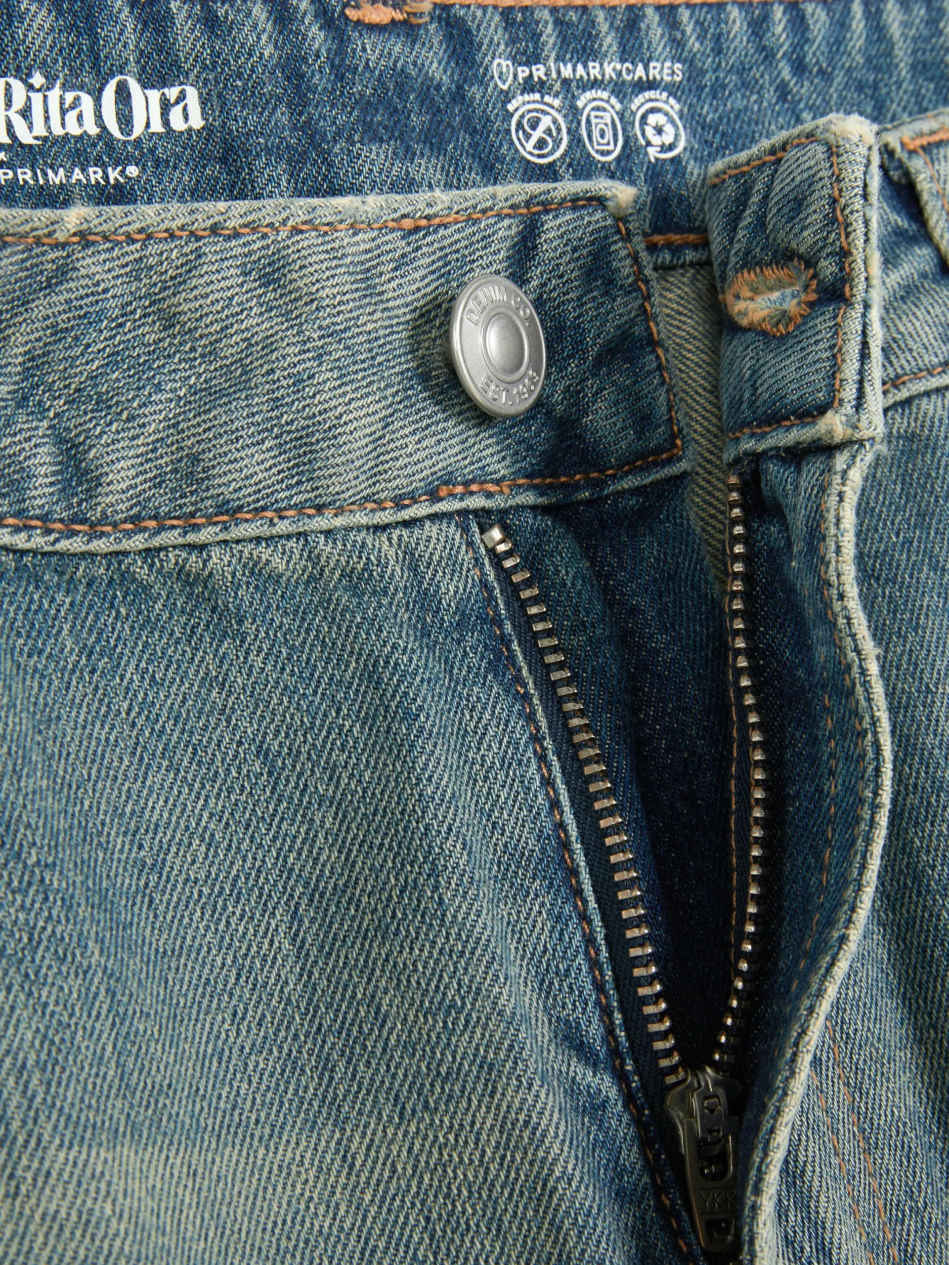 Jeans|Primark Zerrissene „Rita Ora“ Dad-Jeans Hellblau